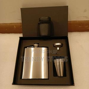 Whiskey Flask Gift Set - thumbnail 2
