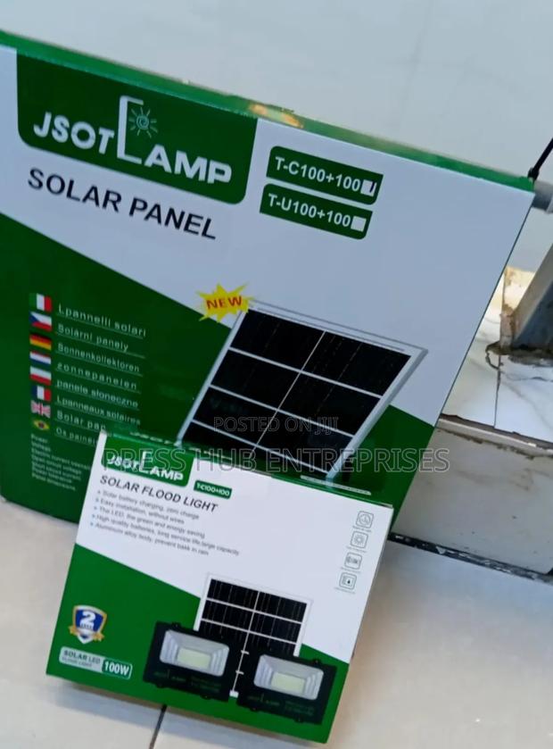 Jsot 200w Dual-Head Solar Floodlight - main view