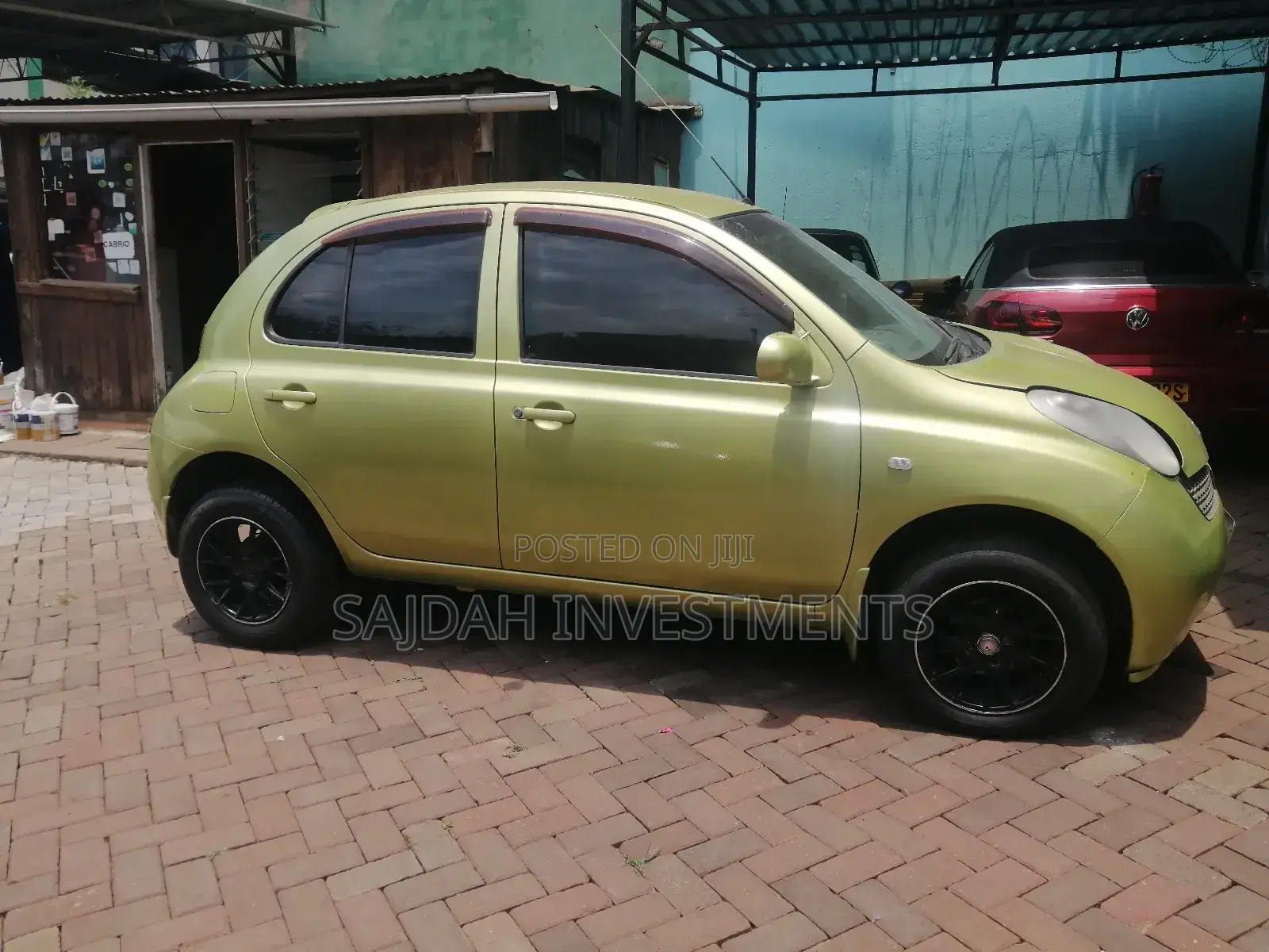 Nissan March 1.2 FWD 2005 Green