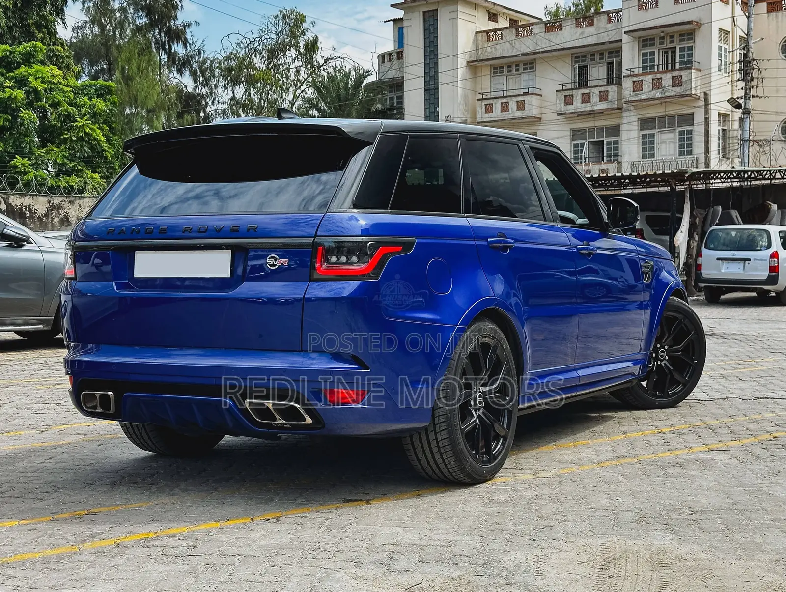 Land Rover Range Rover Sport SVR 2019 Blue