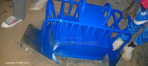 Interlocking Hollow Block