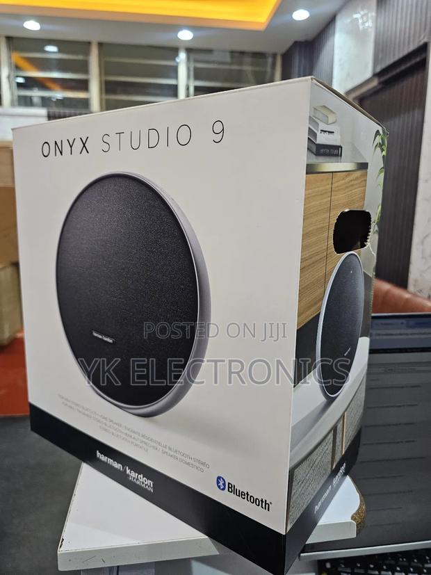 Harman Kardon Onyx Studio 9 Bluetooth Speaker - thumbnail 2