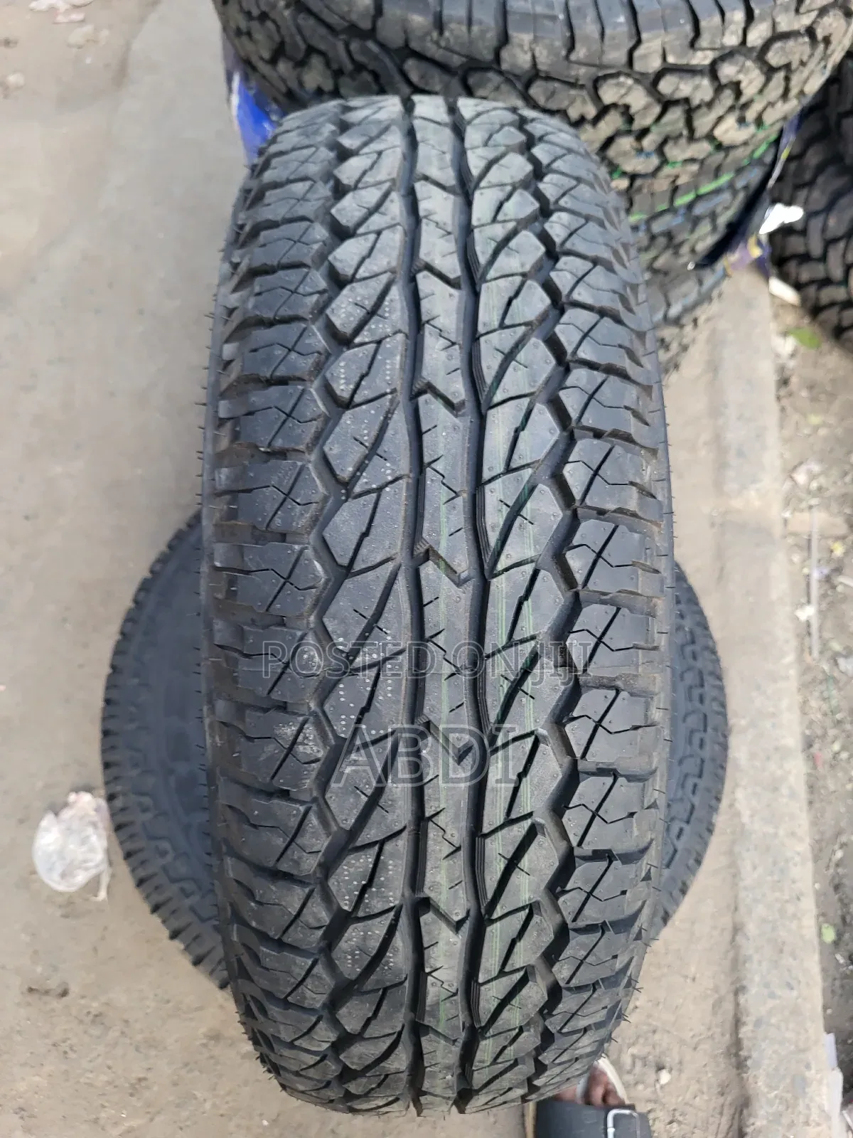 215/70r16 Comforser Cf1000