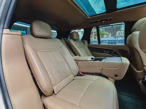 Land Rover Range Rover 2023 Gold