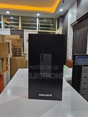 New Samsung Galaxy S24 FE 128 GB Black