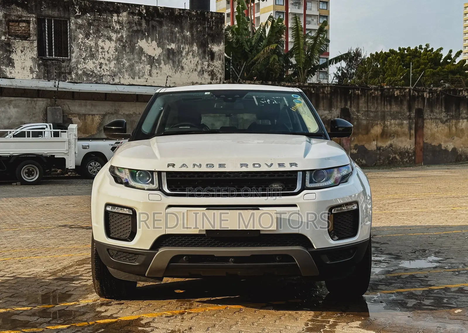 Land Rover Range Rover Evoque SE 4x4 5-Door 2018 White