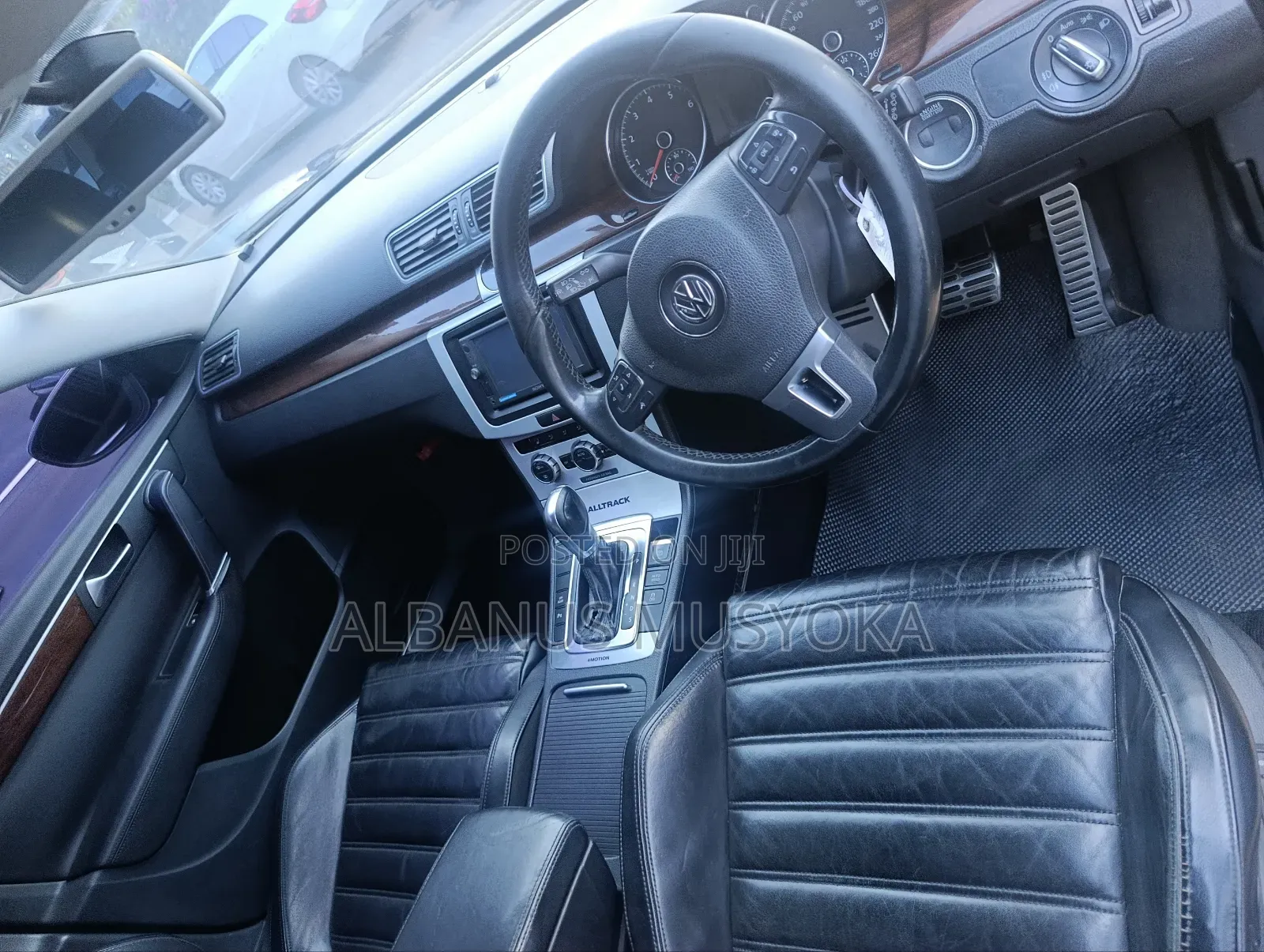 Volkswagen Passat 2012 Black