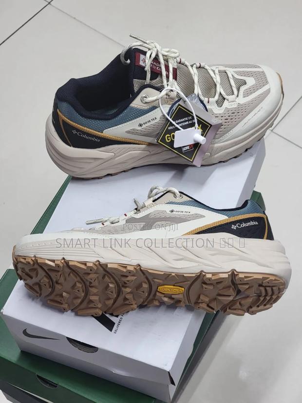 Columbia 
Sneakers "Goretex"