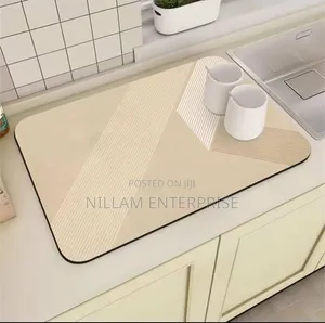 Super Absorbent Nonslip Drain Dish Drying Mat.