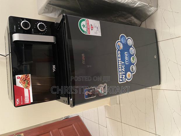 Fridge and Microwave - thumbnail 7