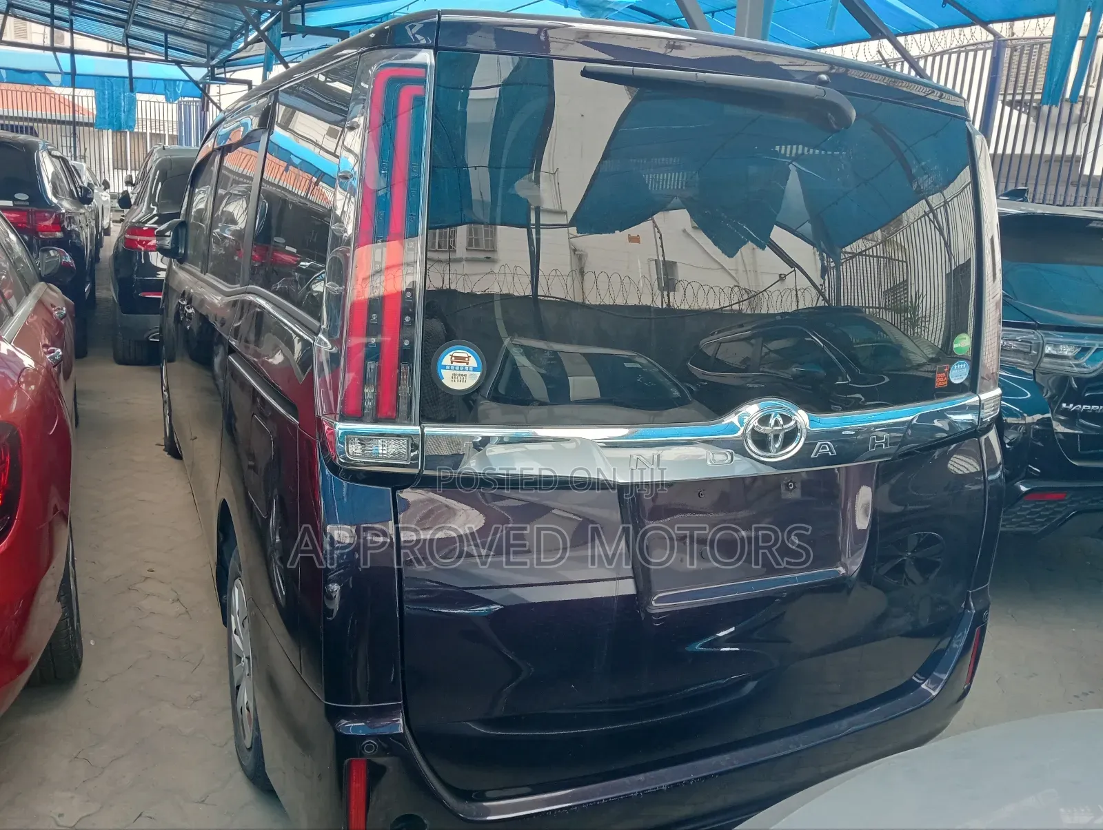 Toyota Noah 2018 Purple