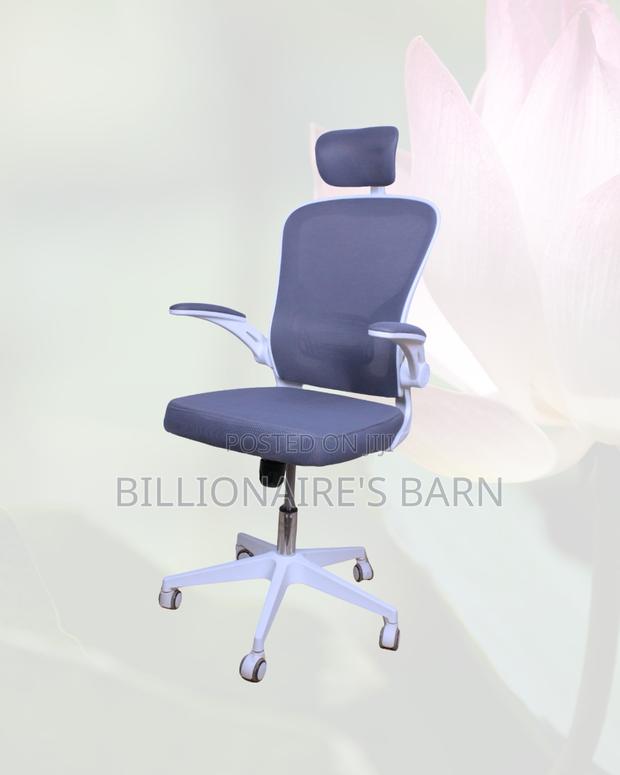 White Ergonomic Mesh Chair | Adjustable for Different Desk Heights | - thumbnail 4
