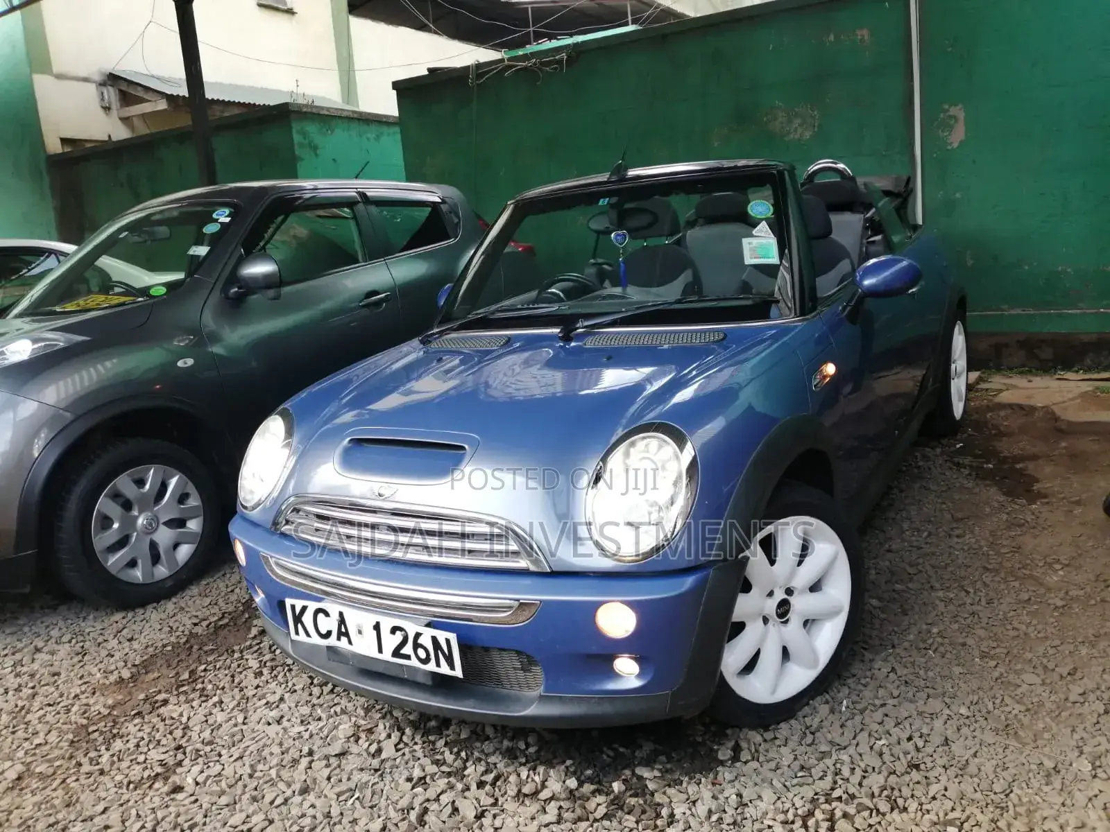 Mini Convertible 2007 Blue