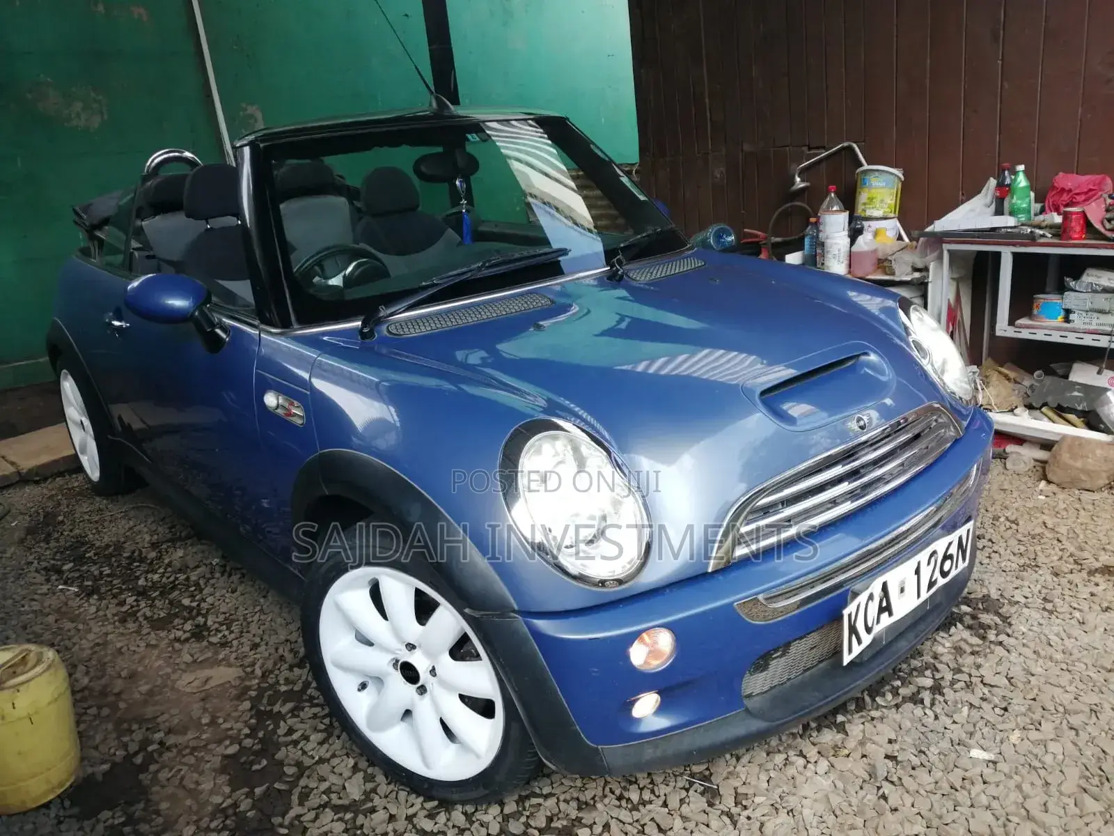 Mini Convertible 2007 Blue