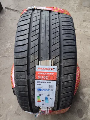 285/40r20 Roadx Tyre
