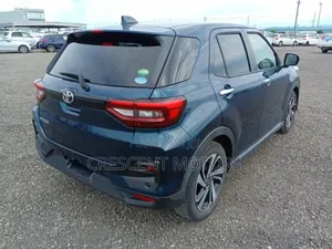 Toyota Raize 2019 Blue