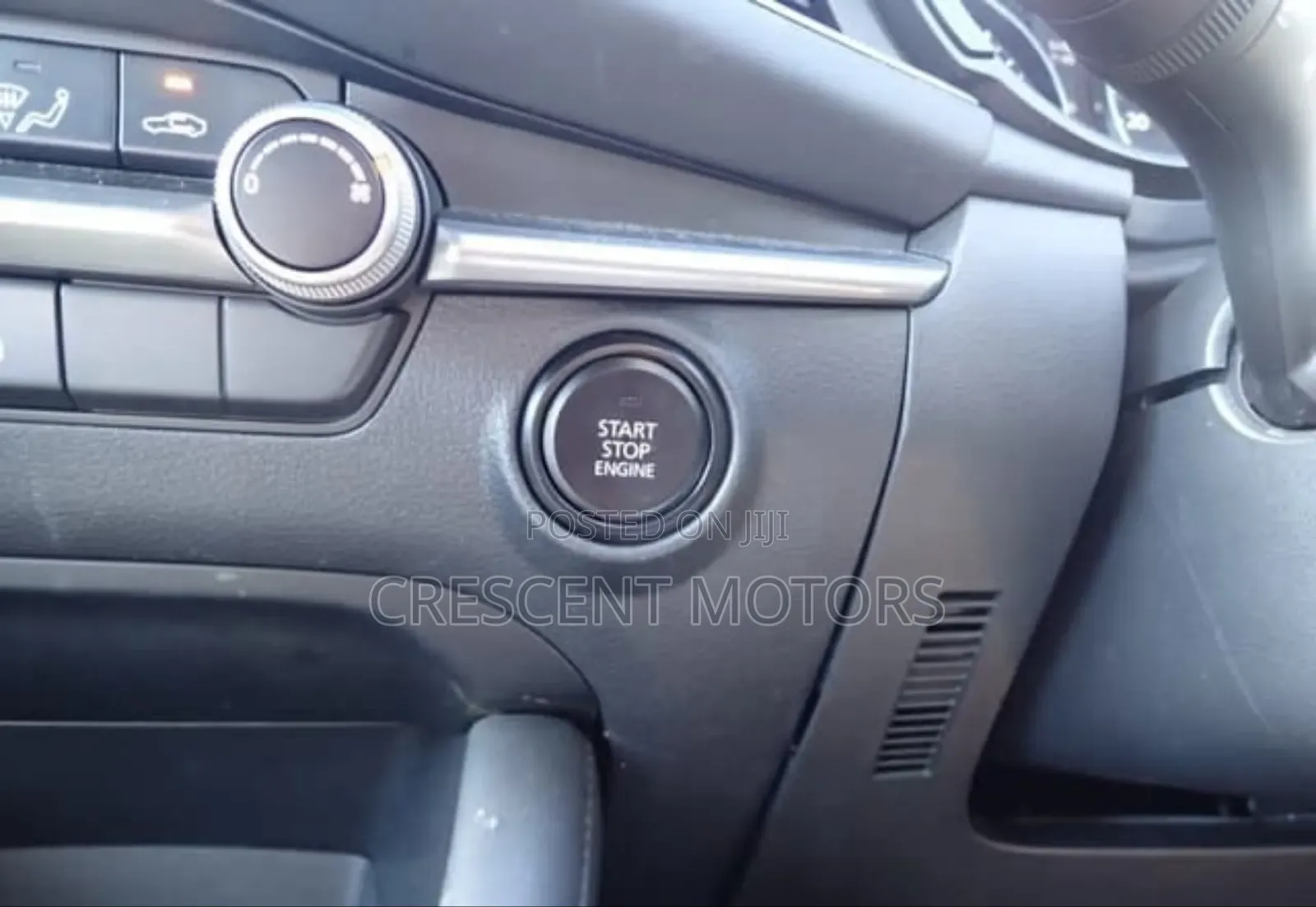 Mazda 3 2019 Brown