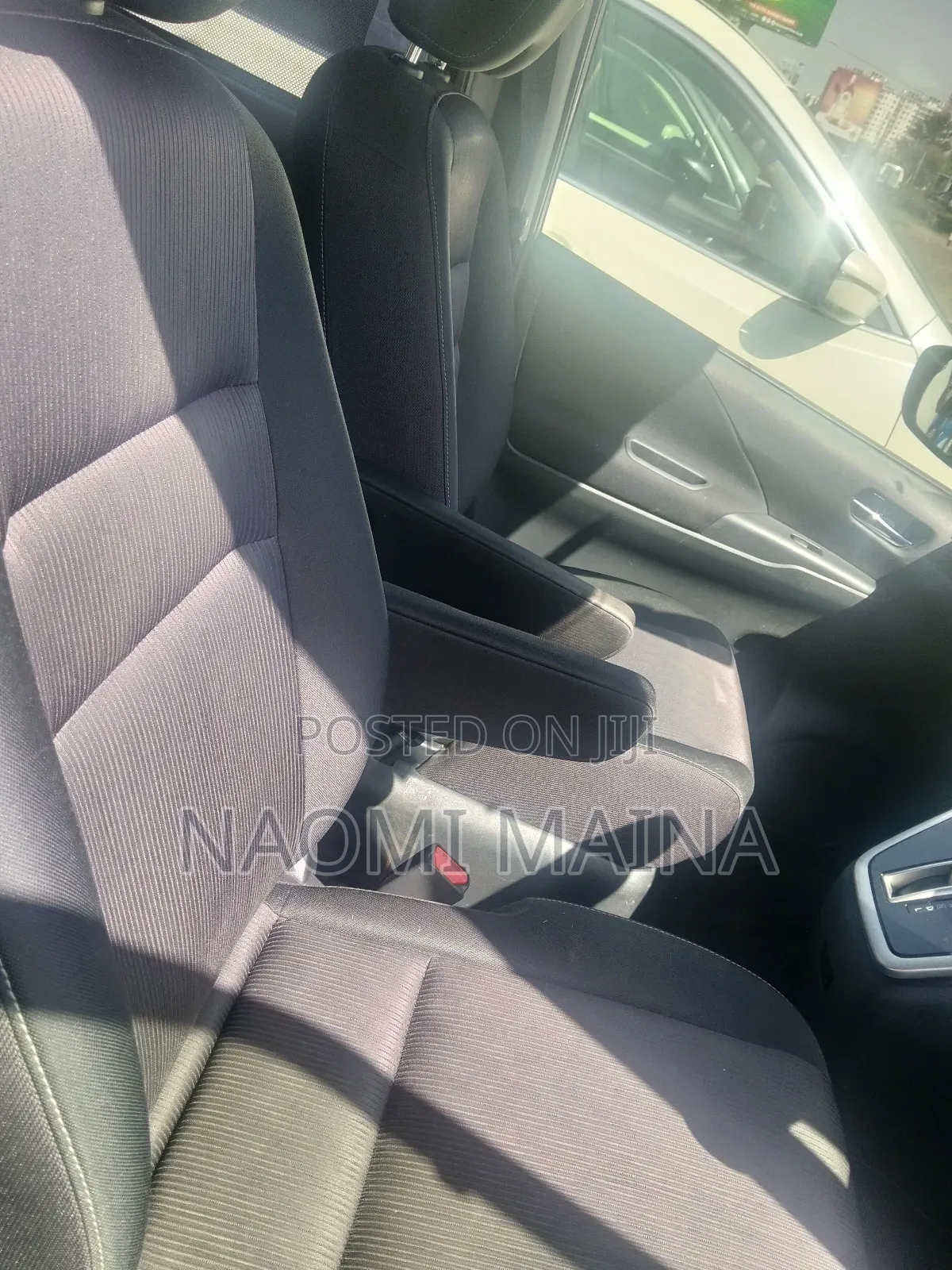 Nissan Serena 2018 Silver