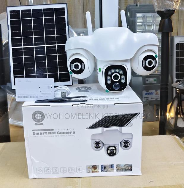 *4g Triple Lens Solar PTZ Camera*