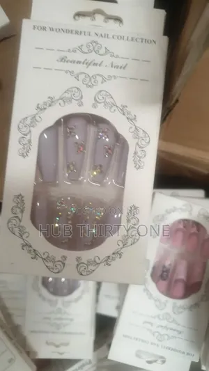 Stick on Finger Nails