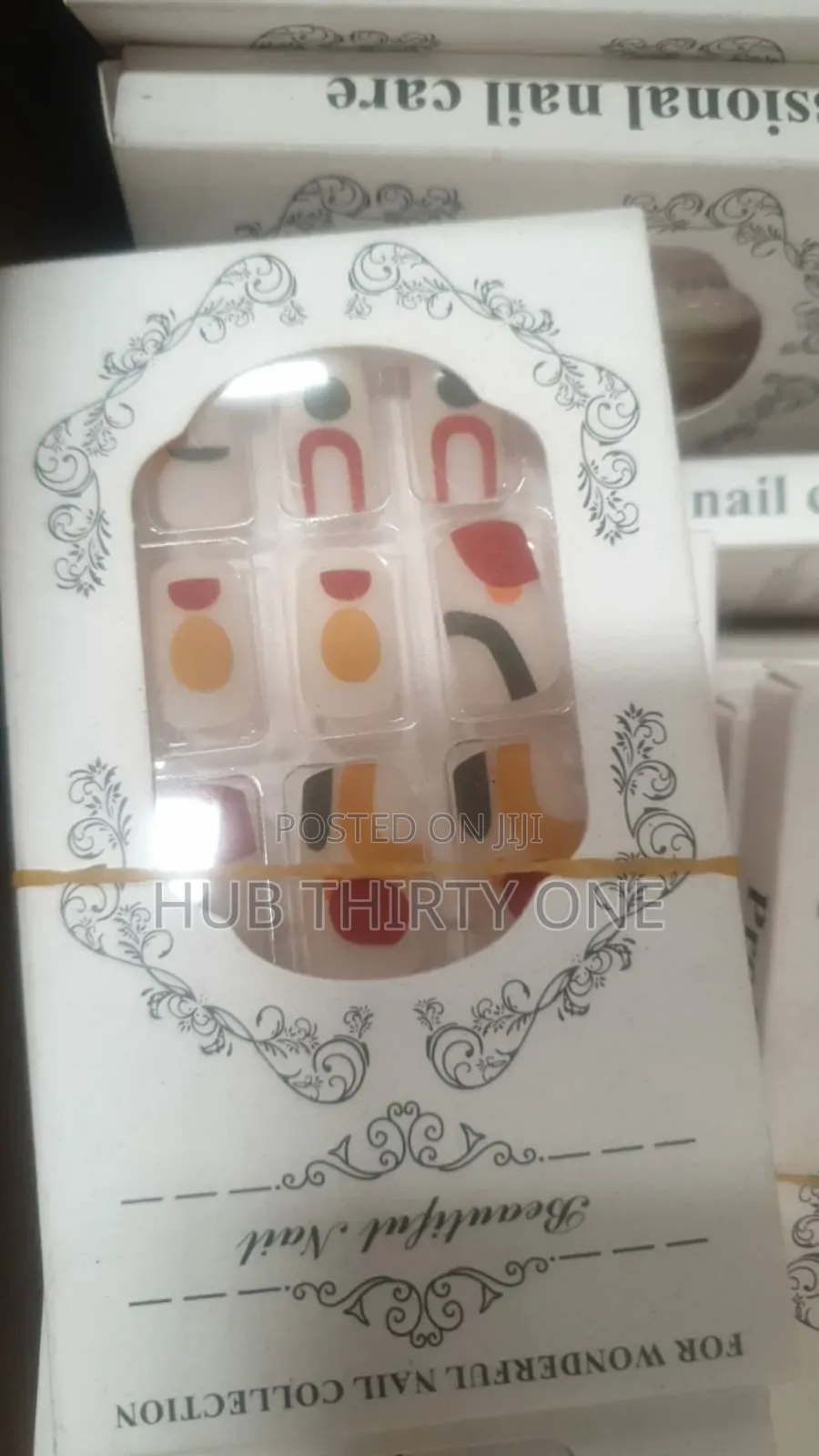 Stick on Finger Nails