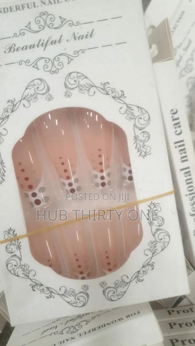Stick on Finger Nails - thumbnail 13
