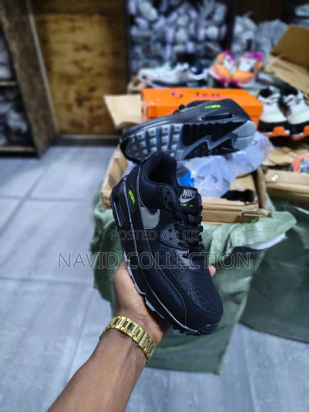Airmax Black Web - thumbnail 2