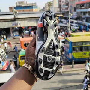 Affordable And Durable Football Boots For Kids And Adults (31_44)