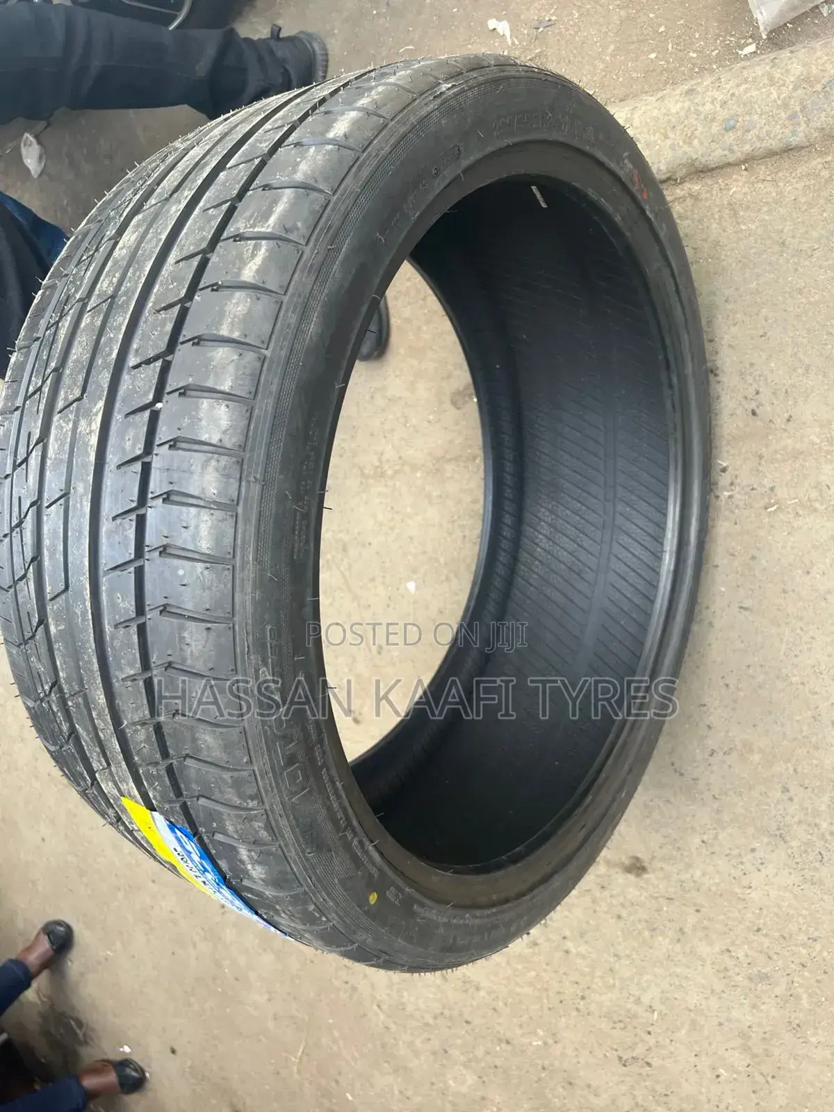 295/35r24 Accelera Madein Indonesia Tyre
