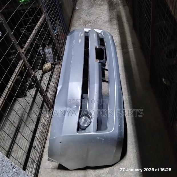 Toyota Voxy Model 2004/2007 Front Bumper Complete With Fog Lamps. - thumbnail 2