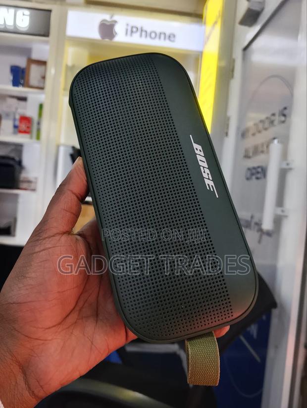 Bose Soundlink Flex Bluetooth Portable Speaker