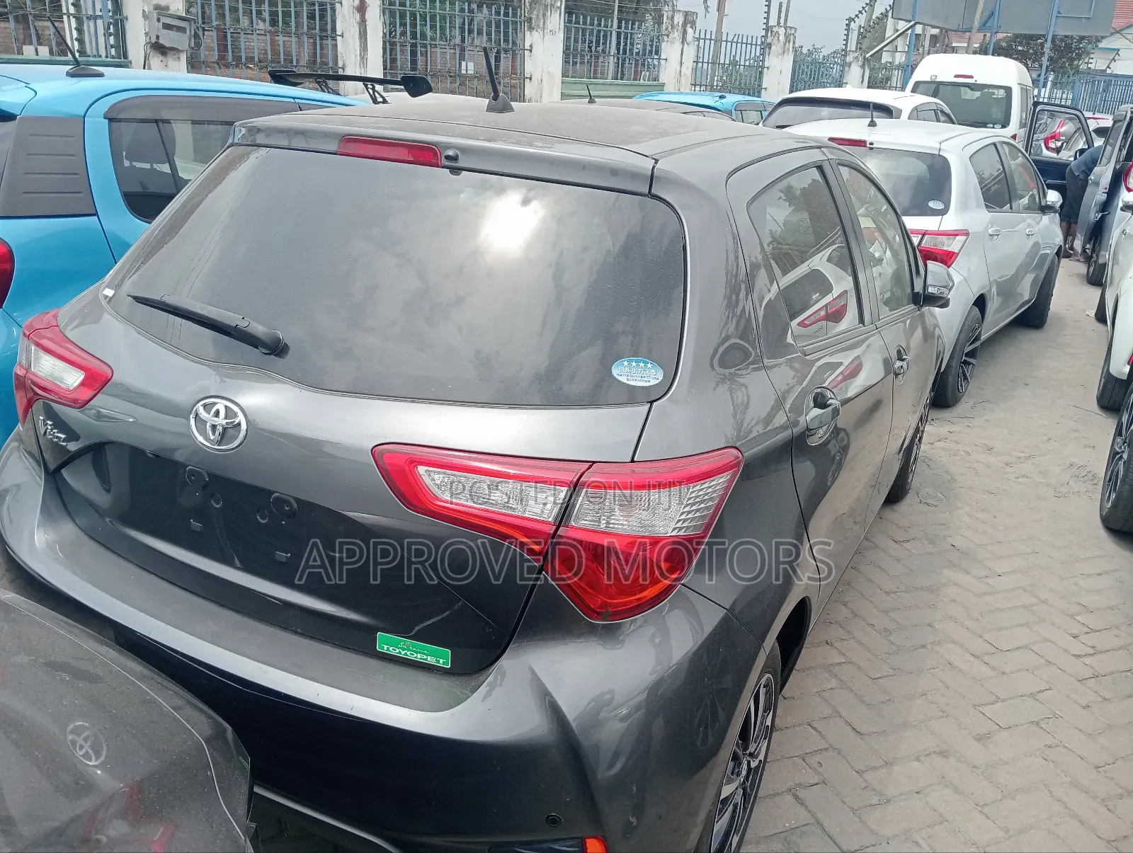 Toyota Vitz 2019 Gray