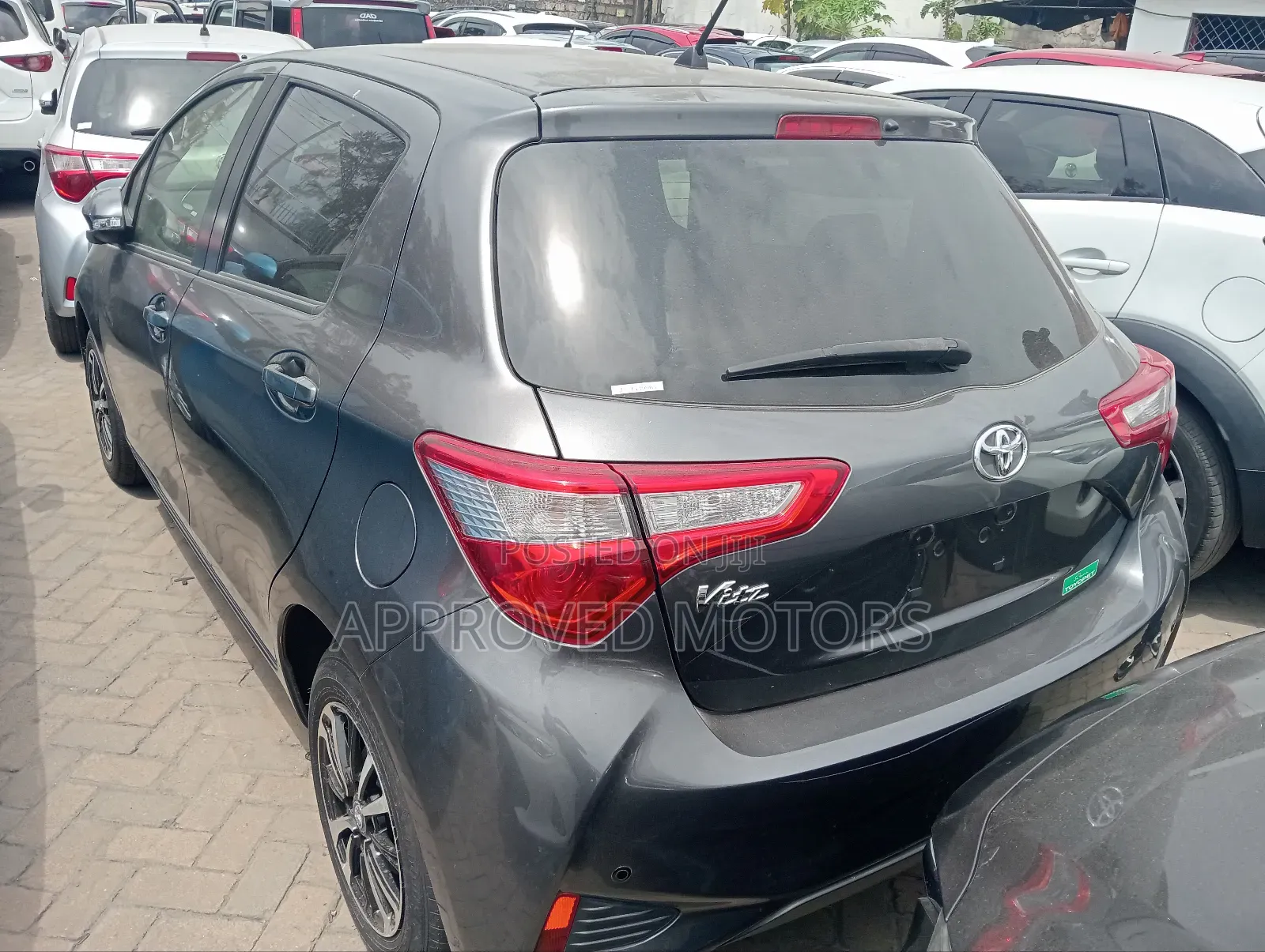 Toyota Vitz 2019 Gray