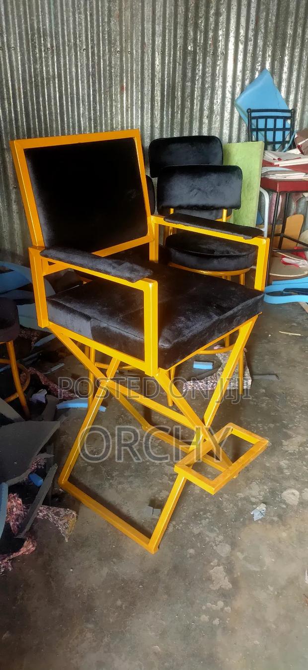 Makeup Chair - thumbnail 2