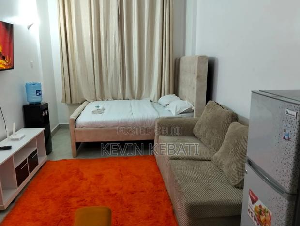 Airbnb Studio - thumbnail 3