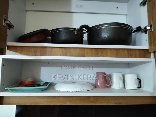 Airbnb Studio - thumbnail 8