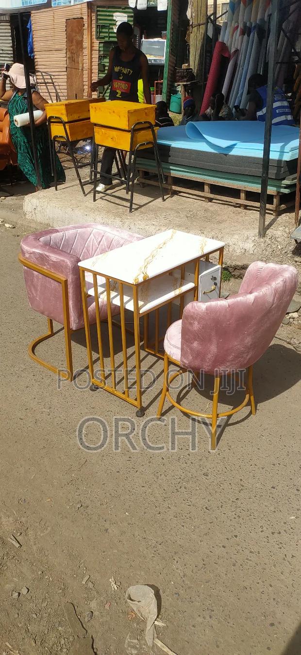 Pinkish Manicure Set - main view