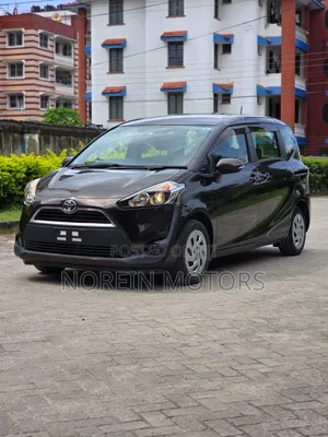 Toyota Sienta 2019 Brown