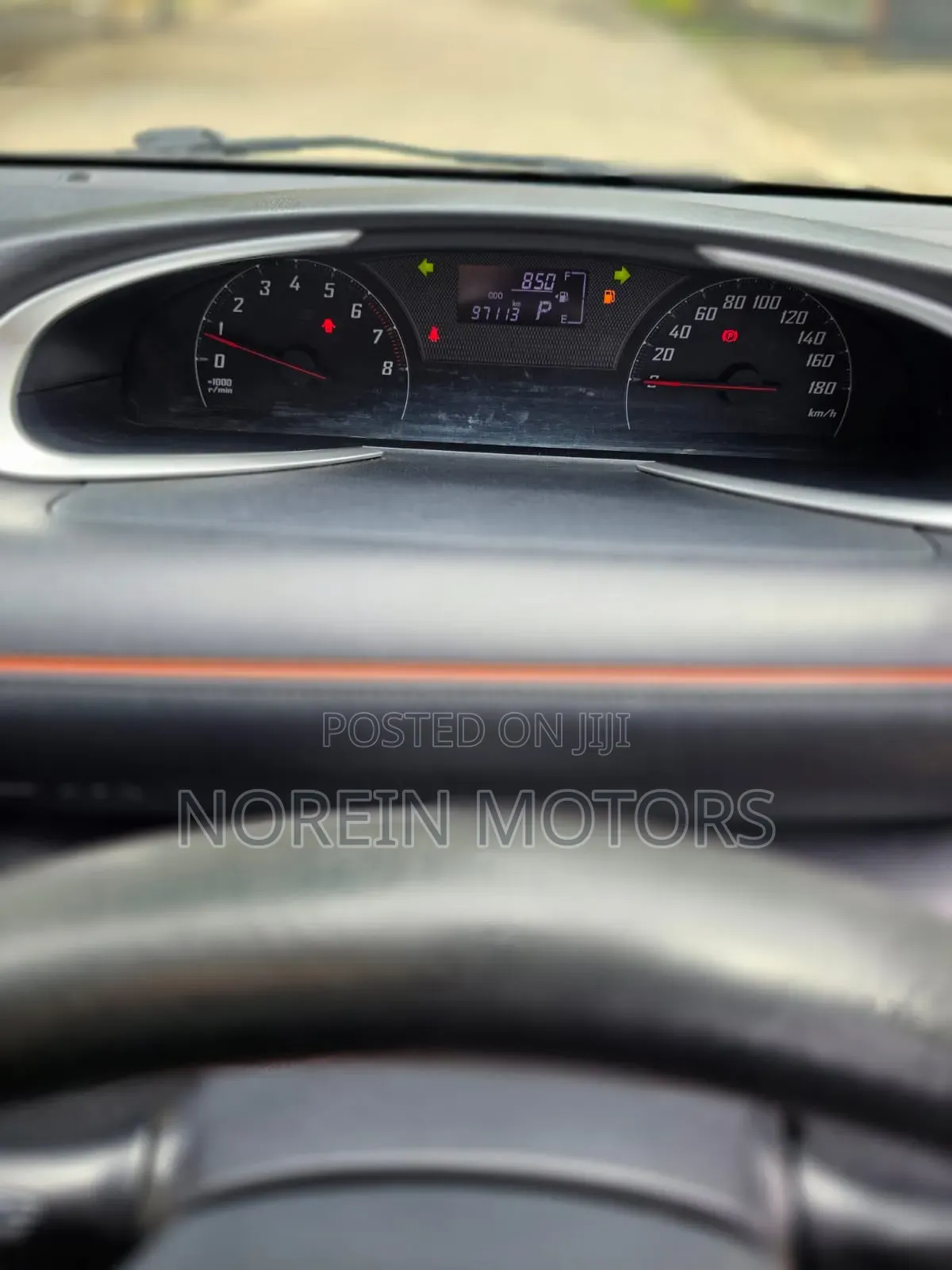 Toyota Sienta 2019 Brown