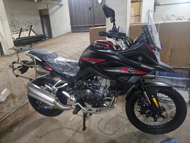 New Motorcycle 2025 Black - main view