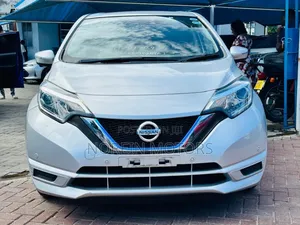 Nissan Note 2019 Silver