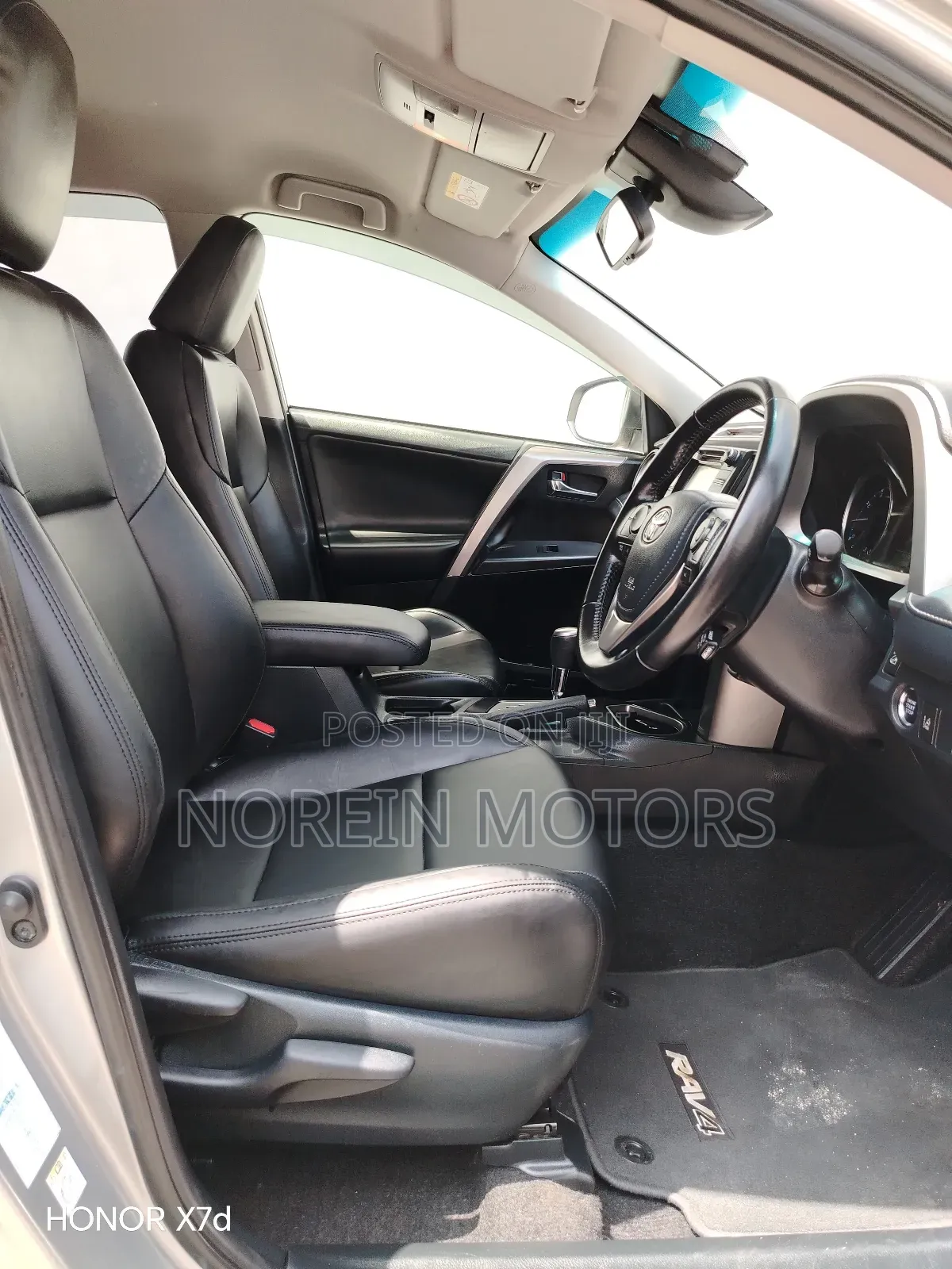 Toyota RAV4 2018 Silver