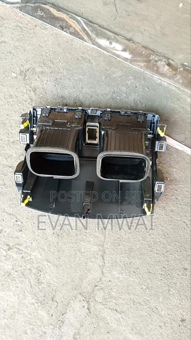 Fielder/Axio 2008 Console Available - thumbnail 3