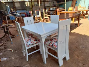 Cute 4 Seater Dining