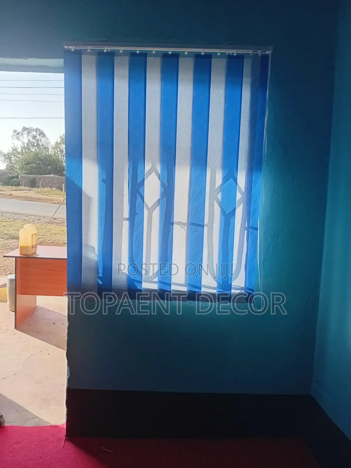 Rationed Blue And White Vertical Office Window Blinds
