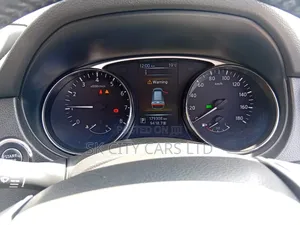 Nissan X-Trail 2.0 Petrol AWD 2015 Blue