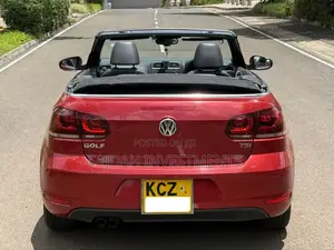 Volkswagen Golf R 2-Door 2013 Red