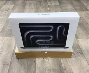 New Laptop Apple MacBook Pro 2024 M4 14-Inch 24GB Apple M4 SSD 1T