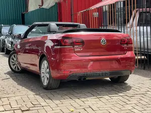 Volkswagen Golf R 2-Door 2013 Red