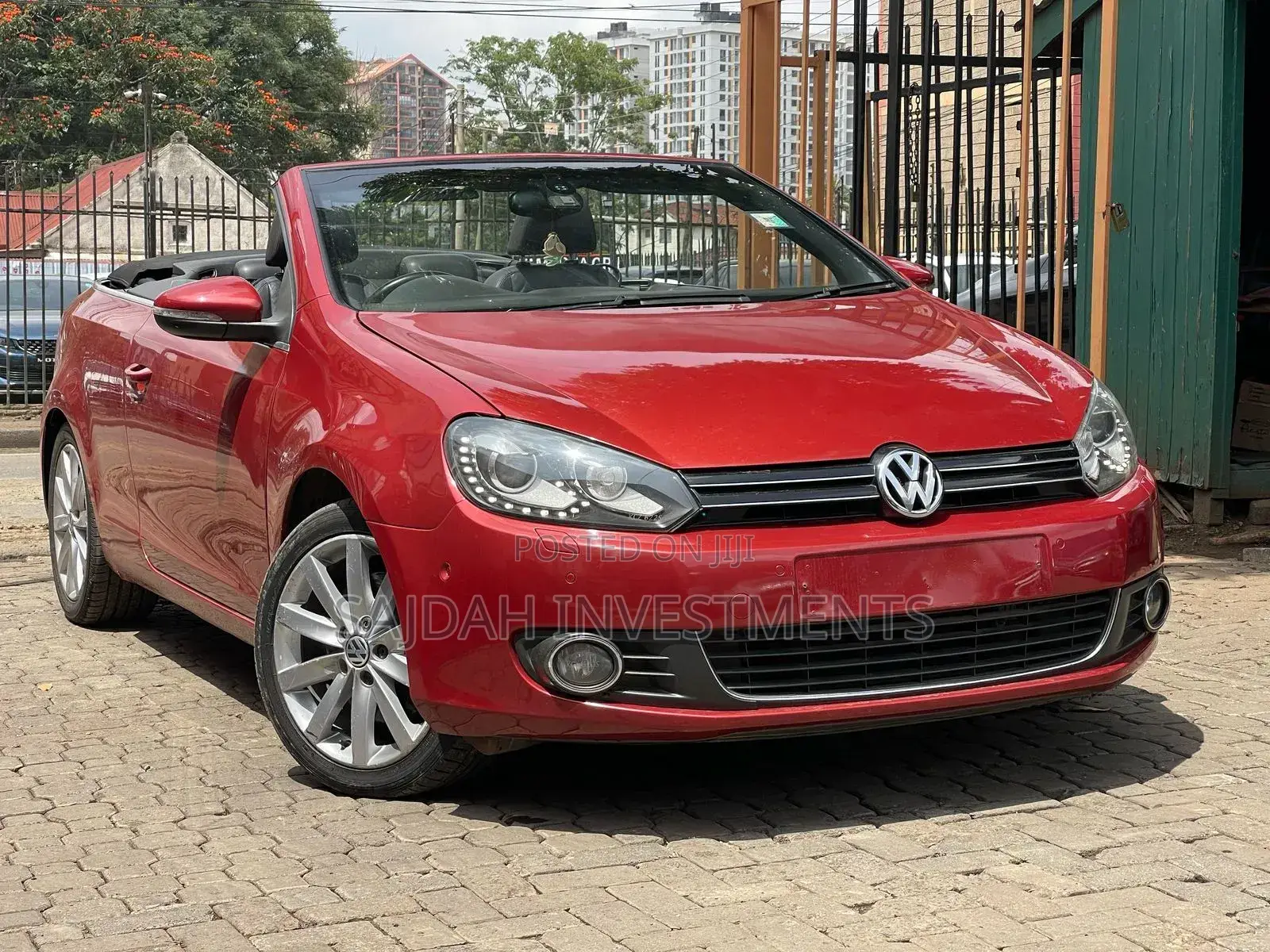 Volkswagen Golf R 2-Door 2013 Red